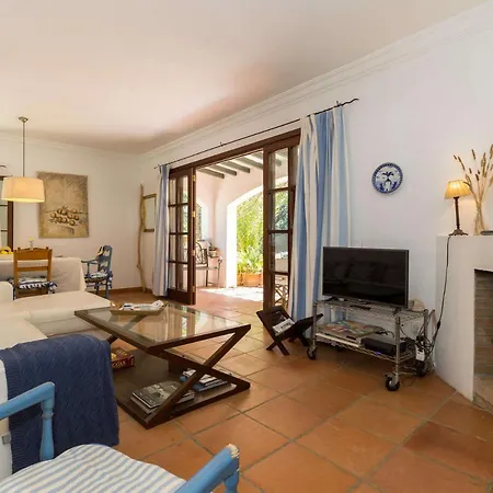 Beautiful With Private Pool, Garden & Forest Es Mercadal