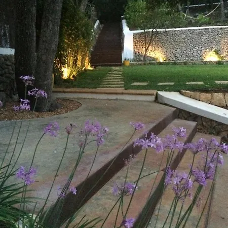 Beautiful With Private Pool, Garden & Forest Apartamento Es Mercadal