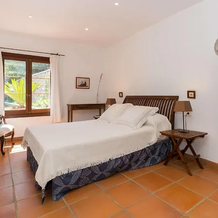 Beautiful With Private Pool, Garden & Forest