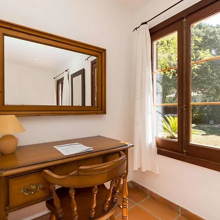 Beautiful With Private Pool, Garden & Forest Apartamento *